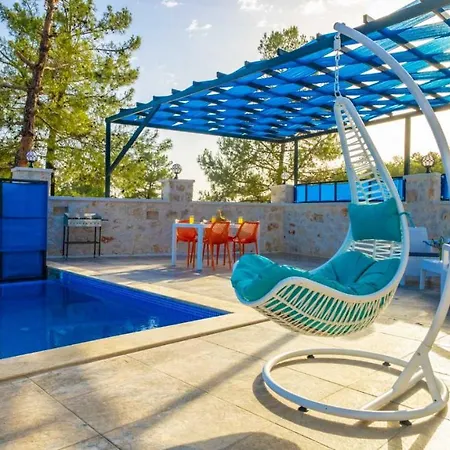 Vibrant With Pool Backyard Jacuzzi In Kas شقة *